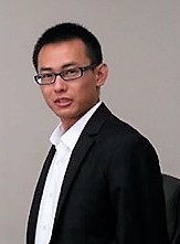 F:\Career\Photoes\个人头像2.jpg